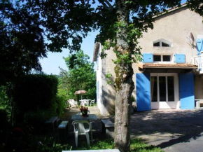 Maison de 3 chambres avec jardin clos a Lacrouzette